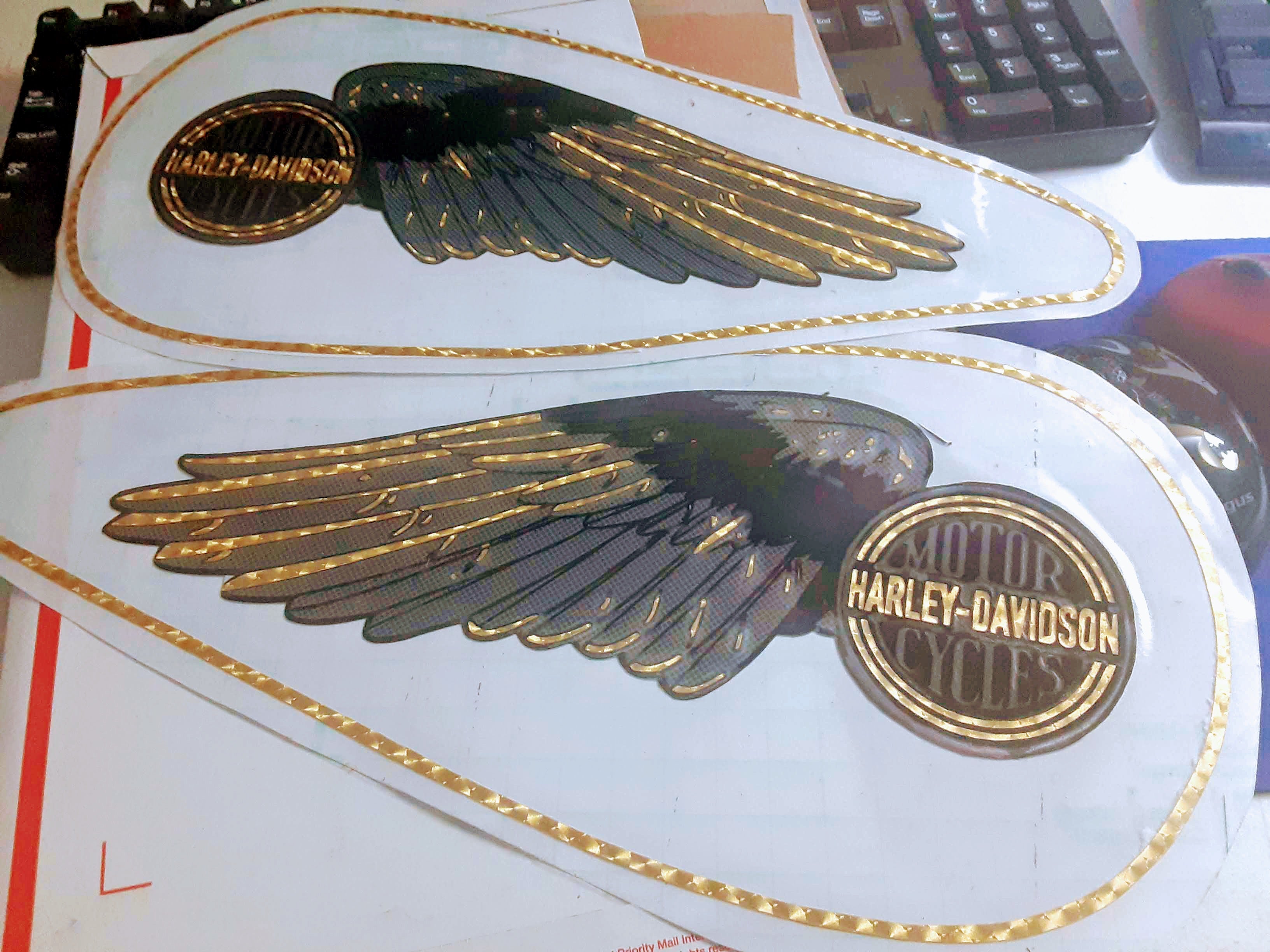 PREMIUM WINGS